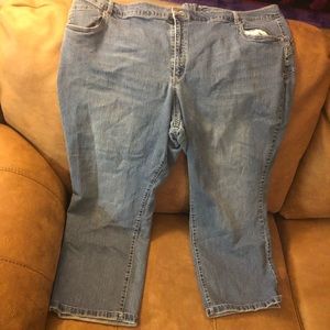 Ellos size 32W flared blue jeans with stretch